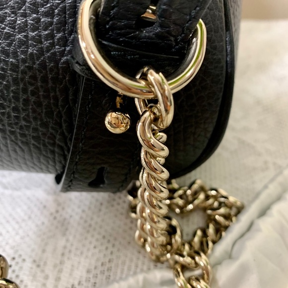 Gucci pebbled calfskin Soho chain backpack - Picture 5 of 16